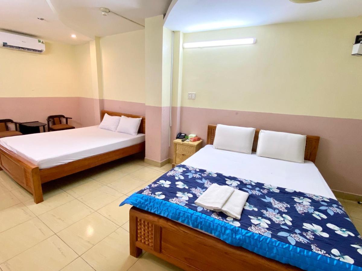 Ngoc Trinh Hotel Ho Chi Minh City Exterior photo