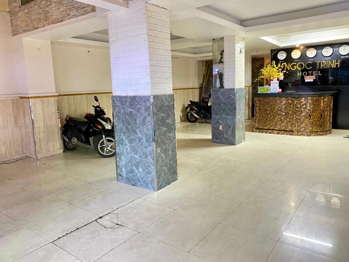 Ngoc Trinh Hotel Ho Chi Minh City Exterior photo