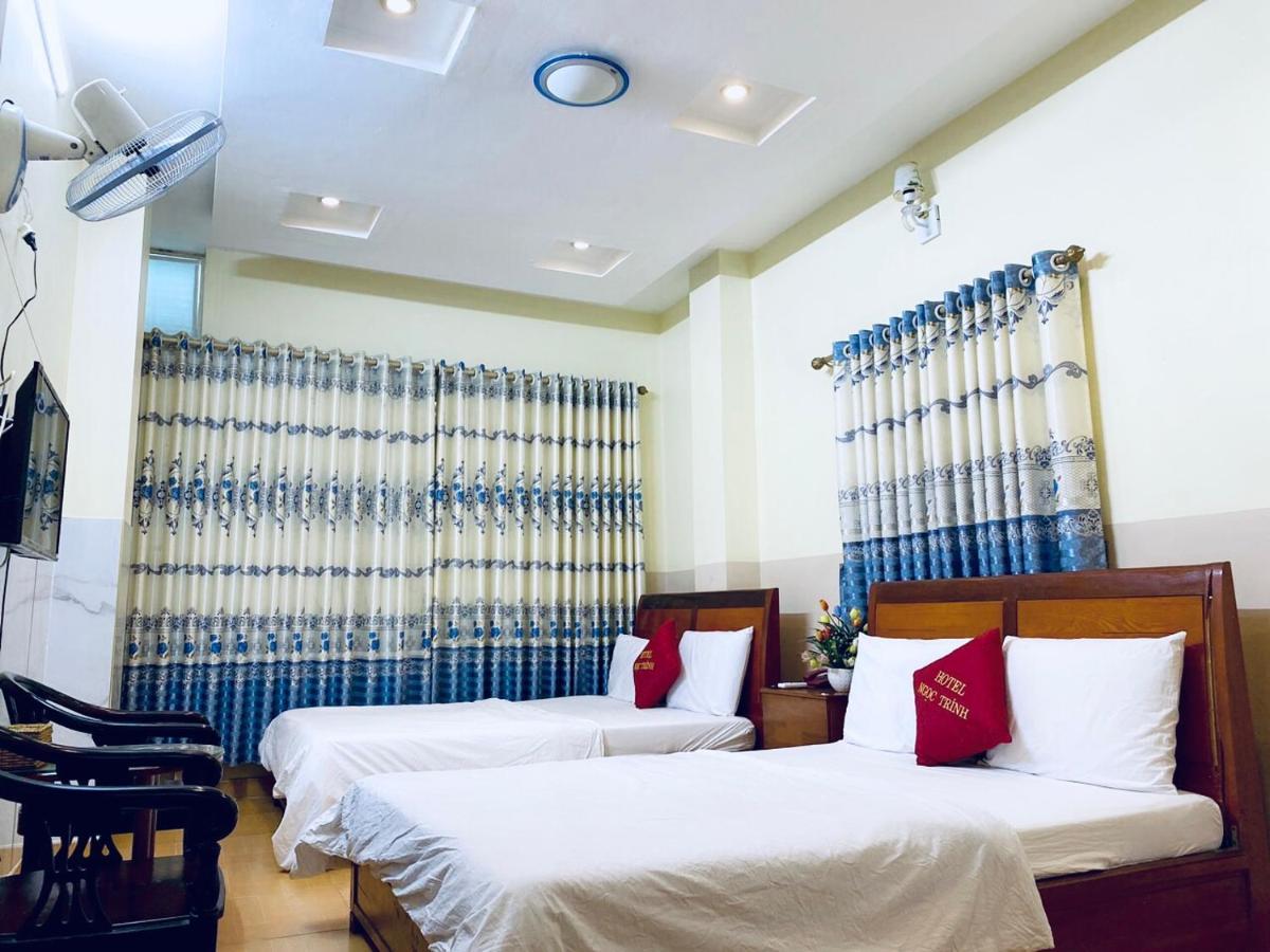 Ngoc Trinh Hotel Ho Chi Minh City Exterior photo